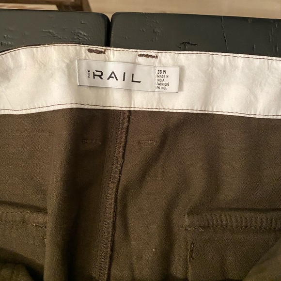 Men’s Trail camo pants never worn Size 38 - Picture 2 of 2